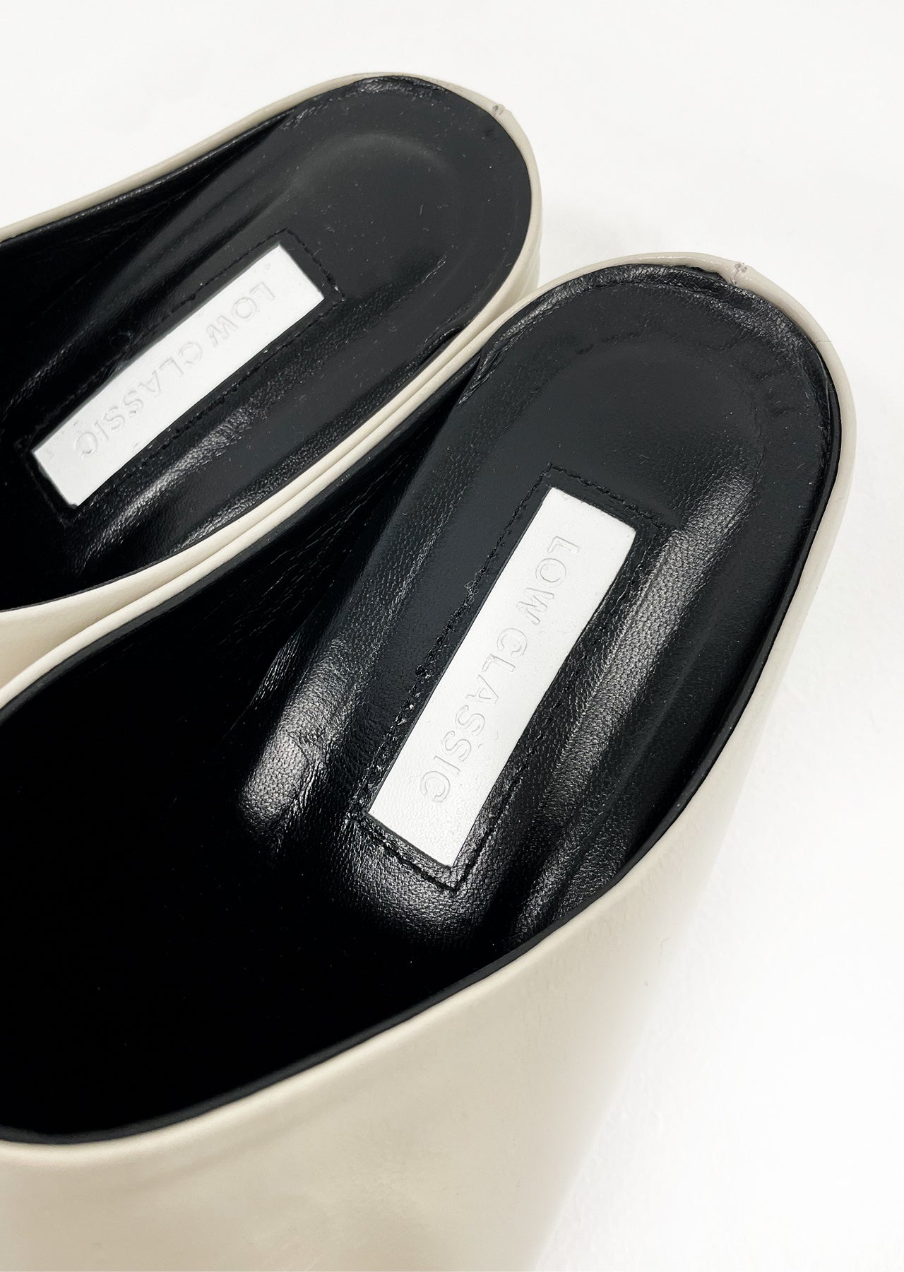 LOW CLASSIC PLATFORM MULE - WHITE