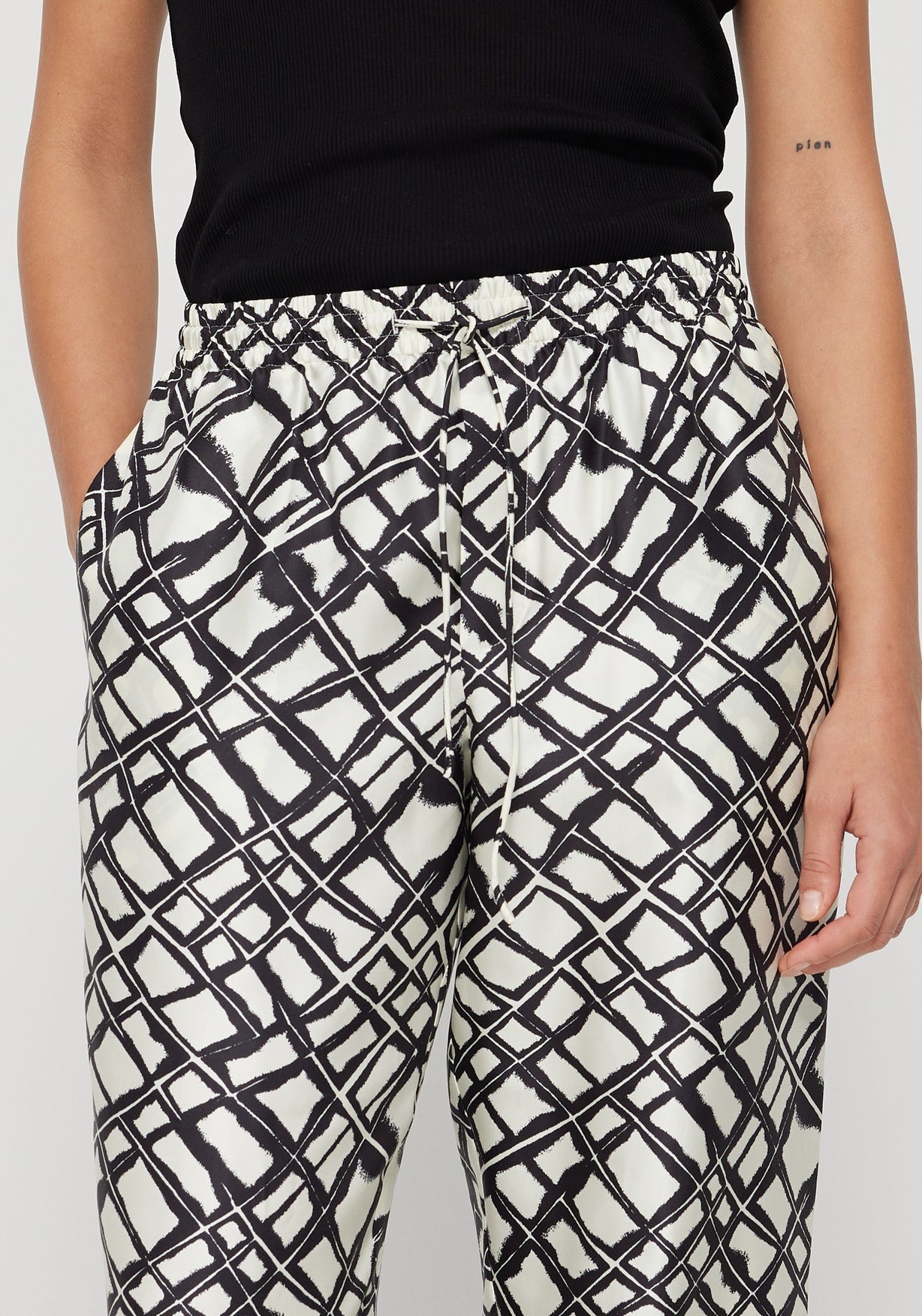 RÓHE UNISEX SILK LABYRINTH PANTS - LABYRINTH