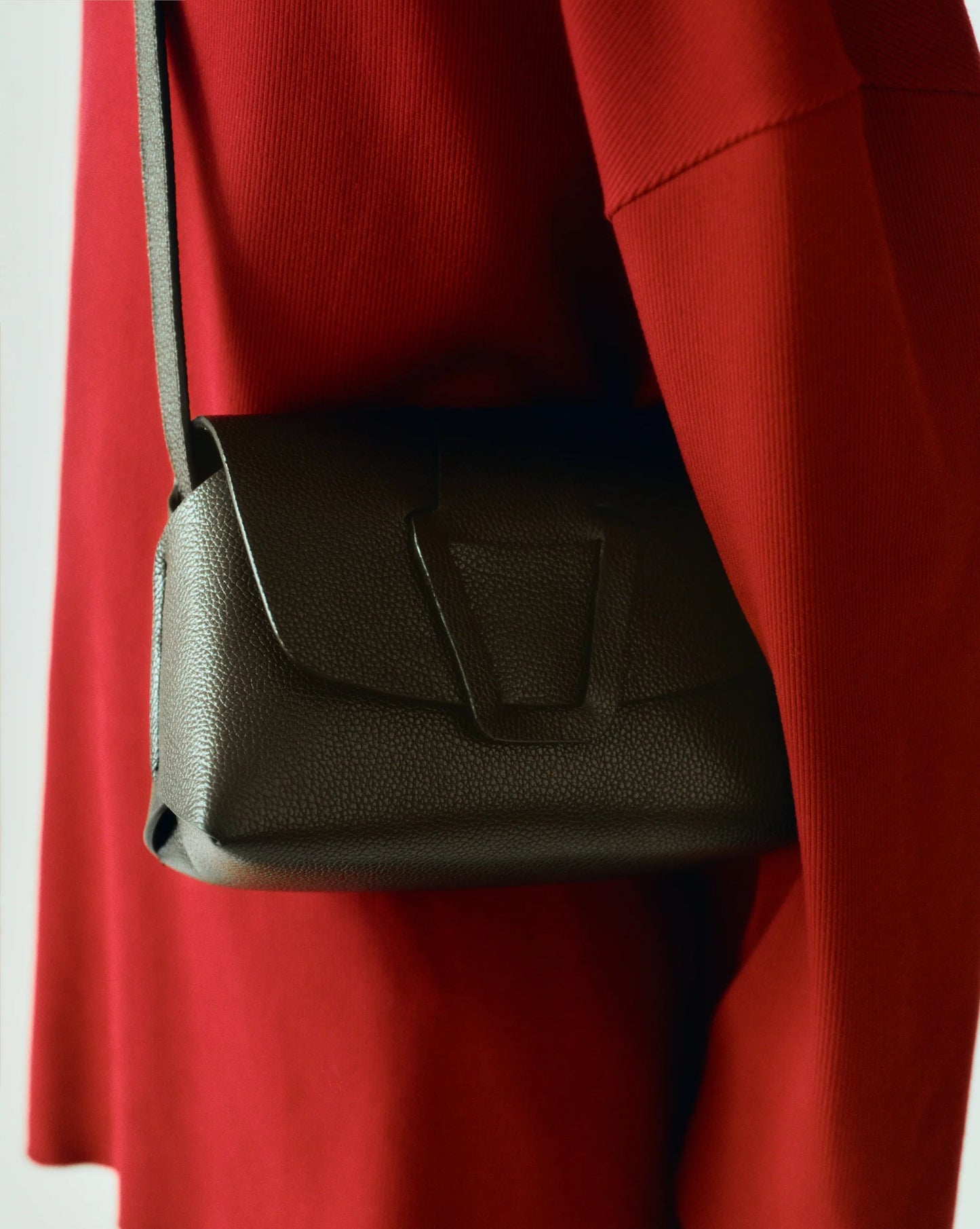 HEREU MABRA GRAINY CROSSBODY BAG