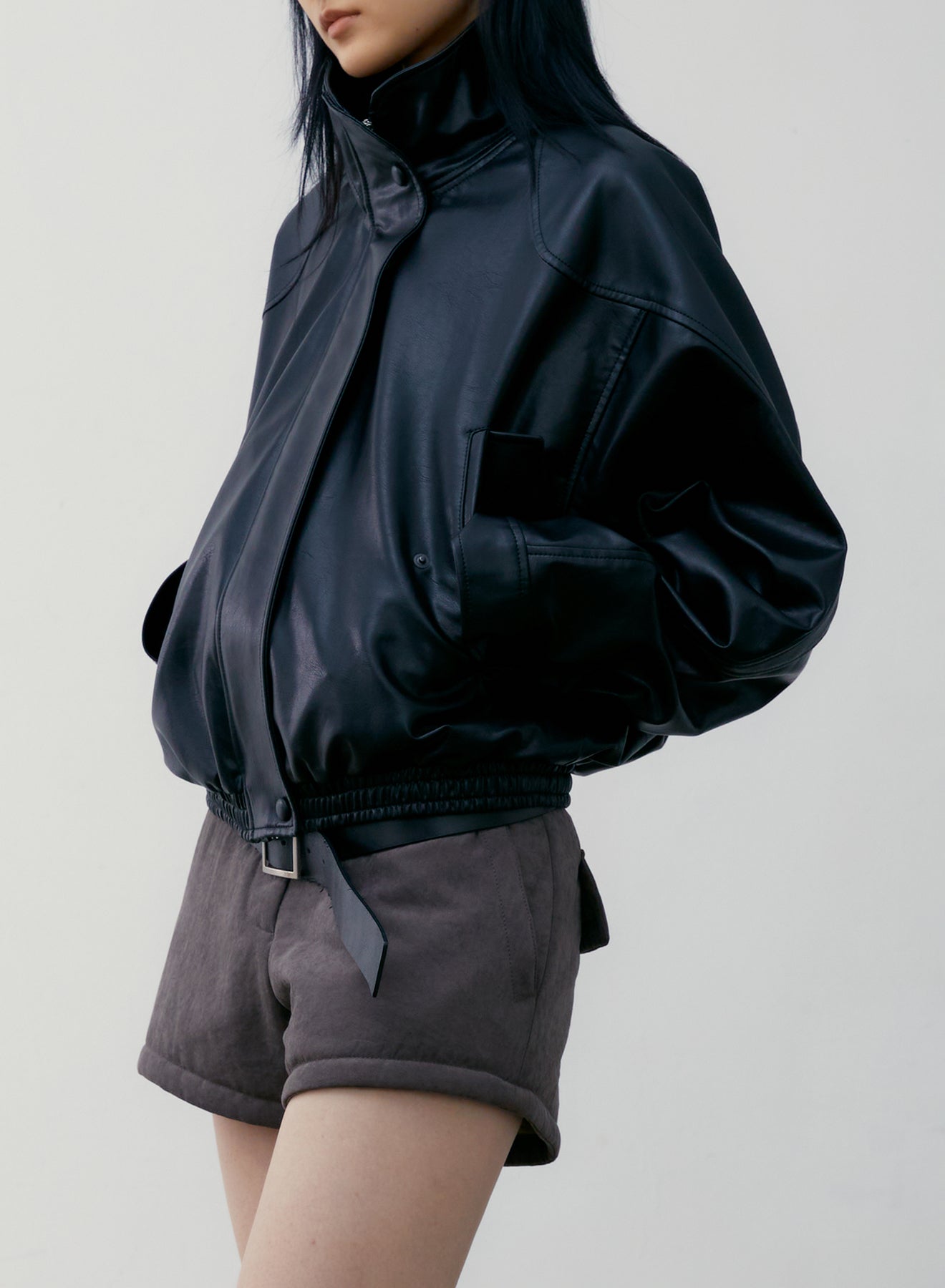 LOW CLASSIC HIGH NECK LEATHER SHORT JACKET - BLACK