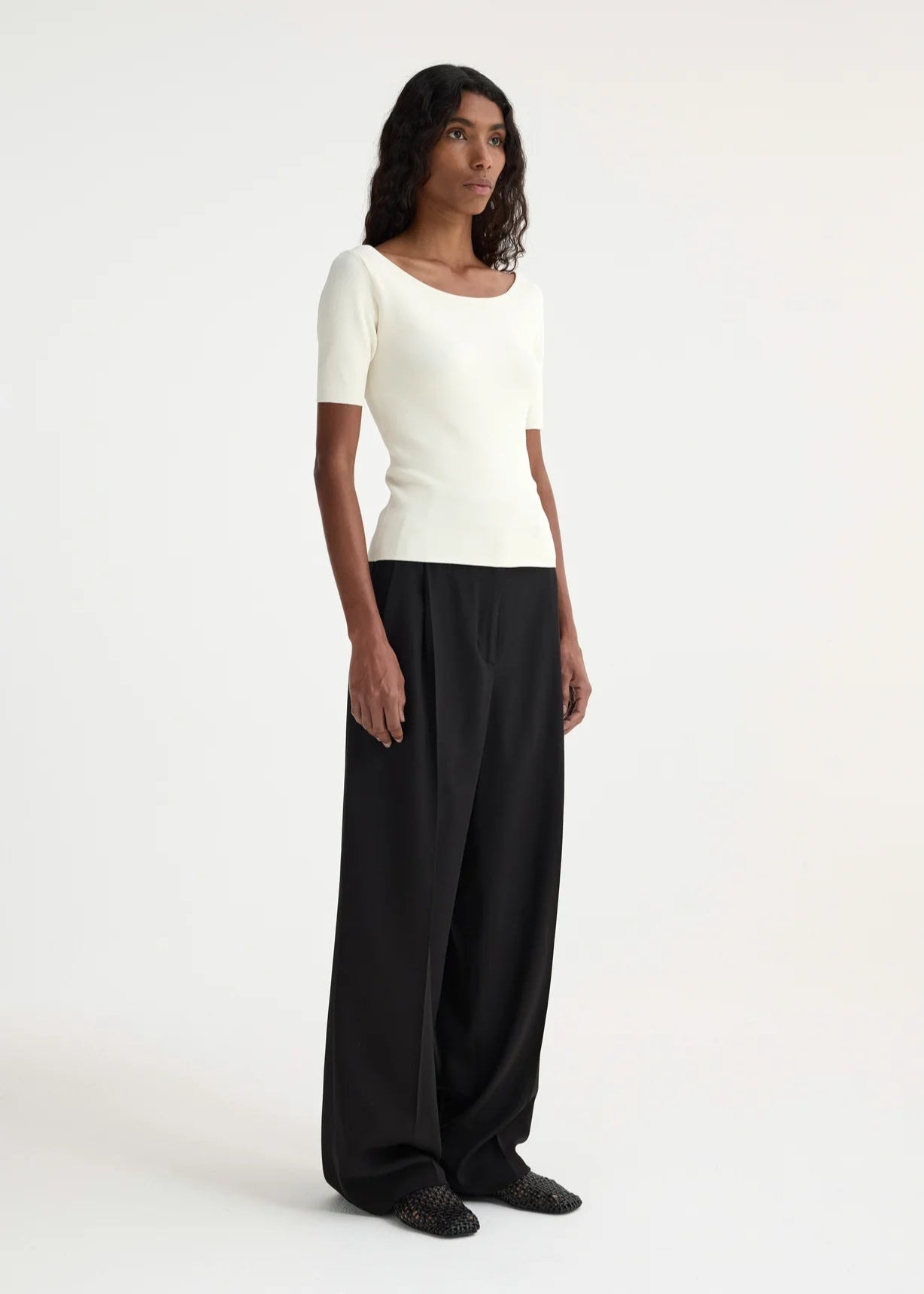 RÓHE BOAT NECK KNITTED TOP - OFF-WHITE