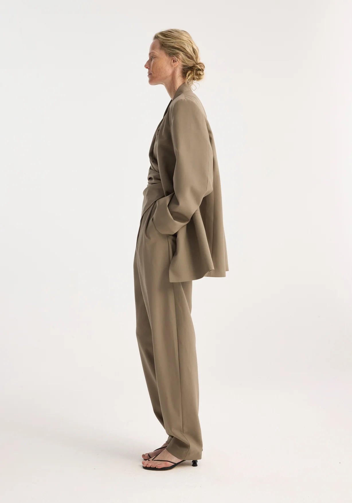 RÓHE BLAZER WITH INTEGRATED SCARF - KHAKI