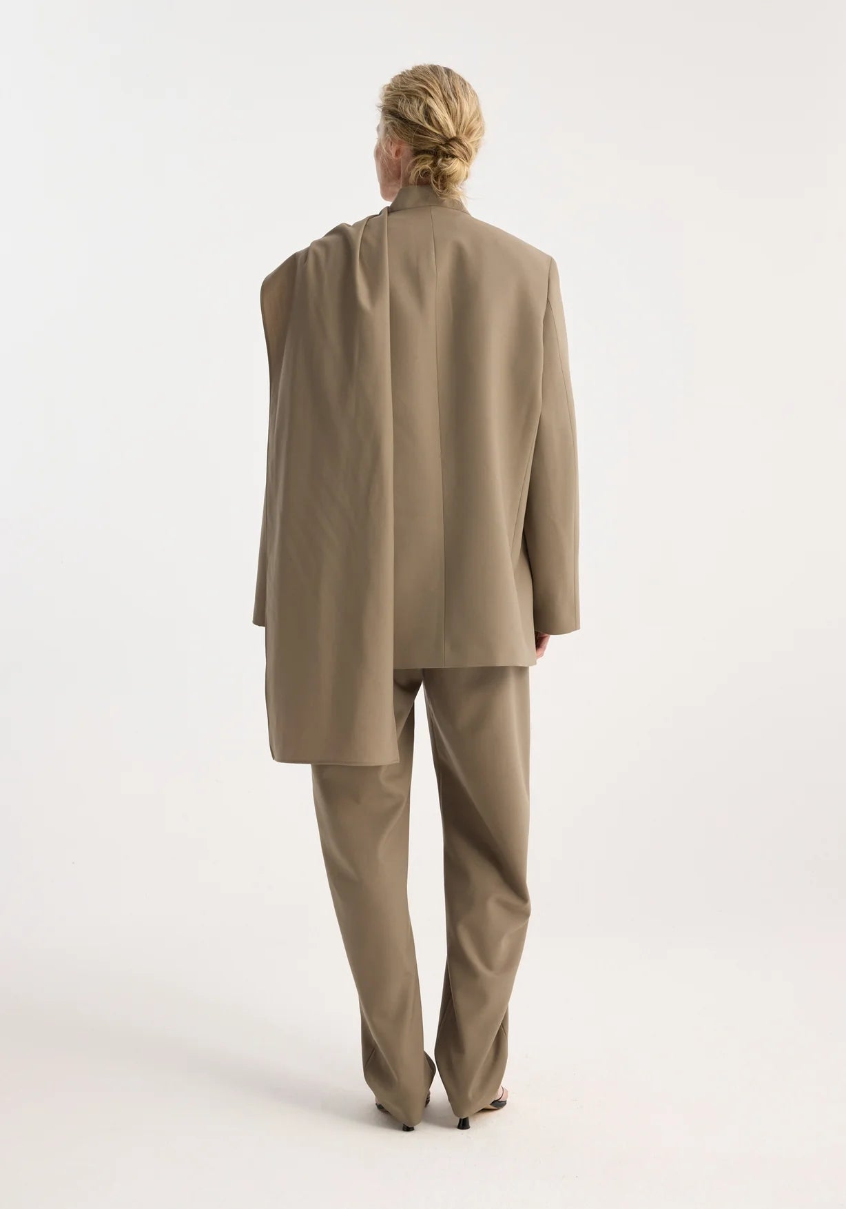 RÓHE BLAZER WITH INTEGRATED SCARF - KHAKI