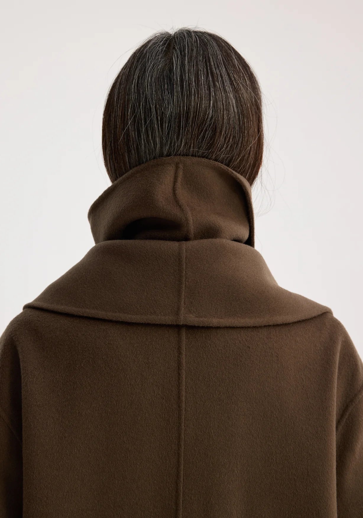 RÓHE DOUBLE FACED WOOL SCARF COAT - TAUPE