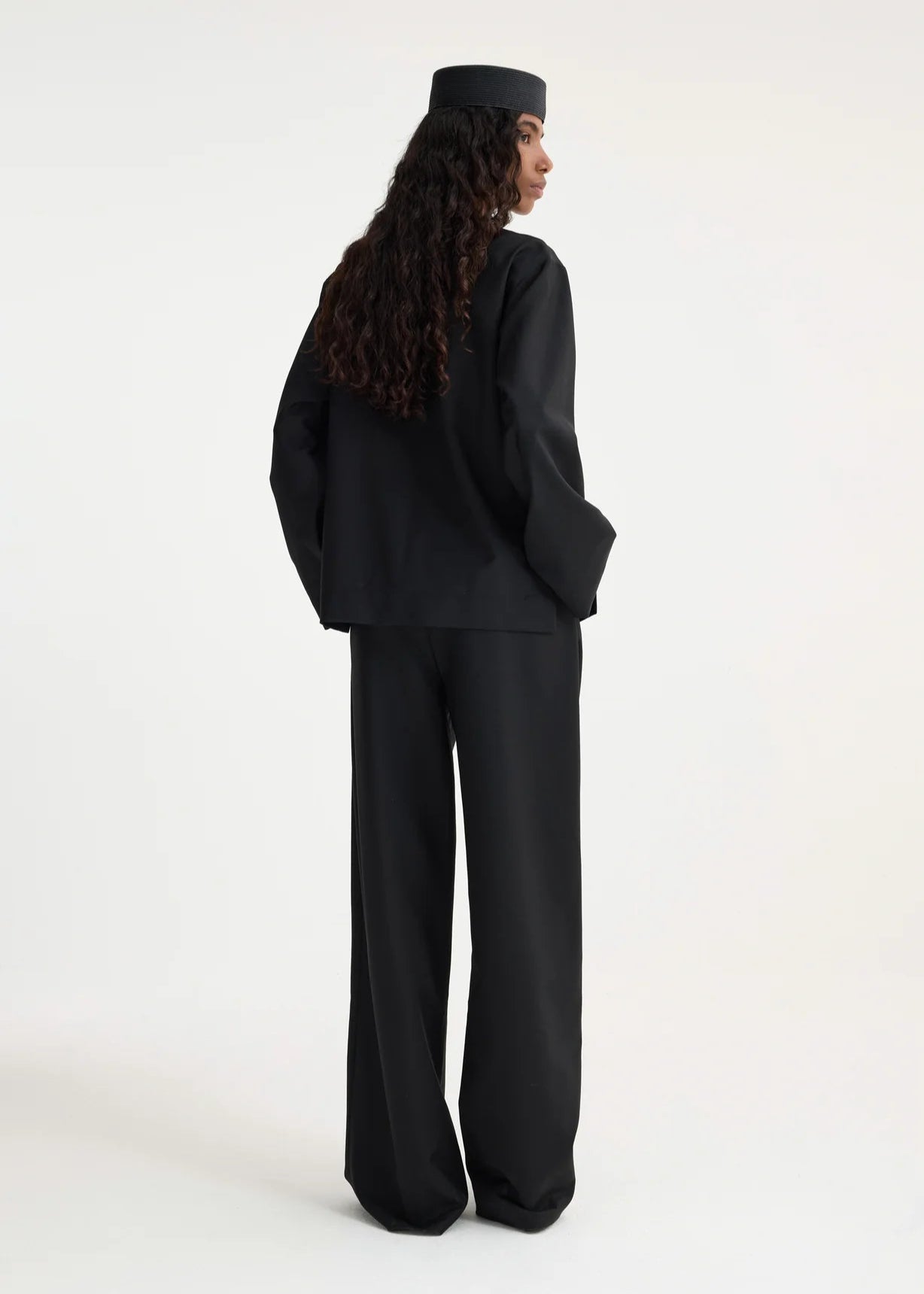 RÓHE MANDARIN CLOSURE JACKET - BLACK