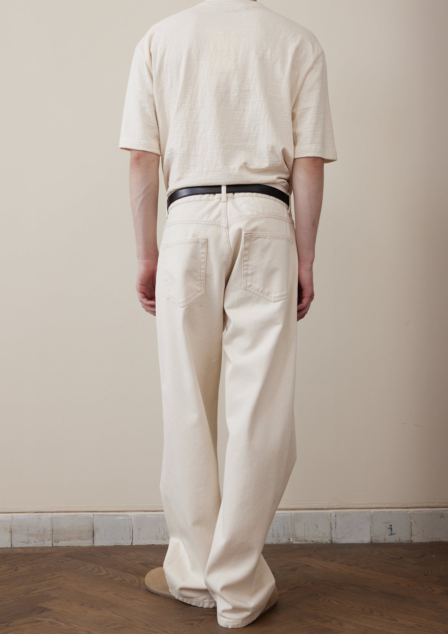 RÓHE MEN RELAXED LEG JEANS - NATURAL WHITE