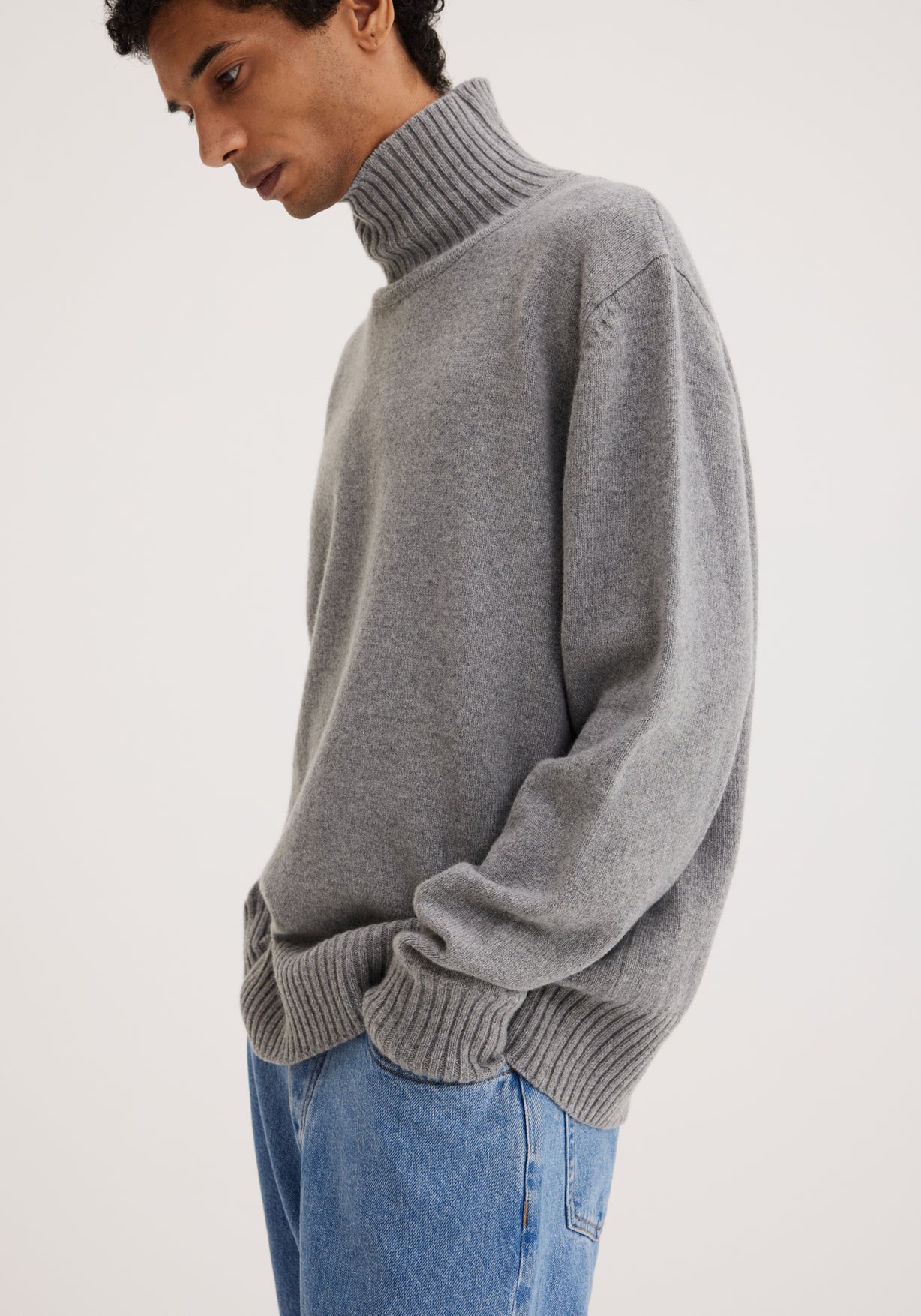 RÓHE MEN WOOL CASHMERE TURTLENECK SWEATER - GREY MELANGE