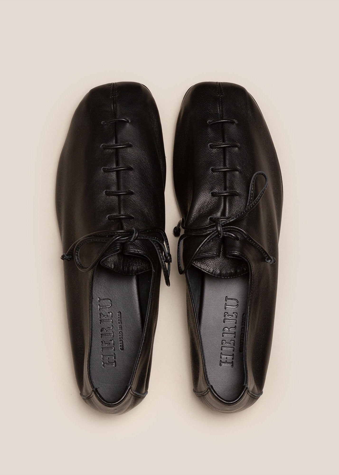 HEREU MEN PLEGADA LACE UP SHOE - BLACK
