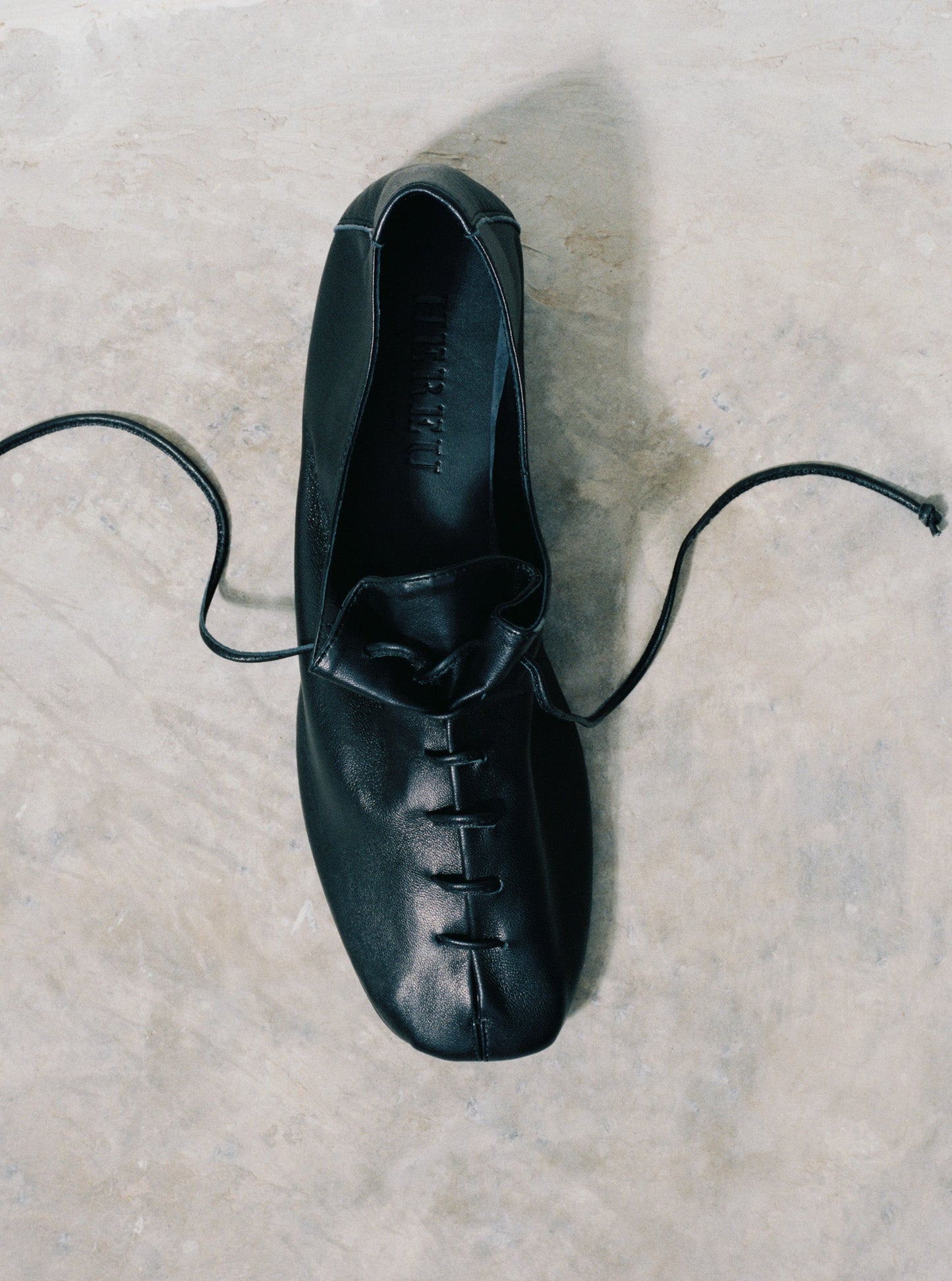 HEREU MEN PLEGADA LACE UP SHOE - BLACK