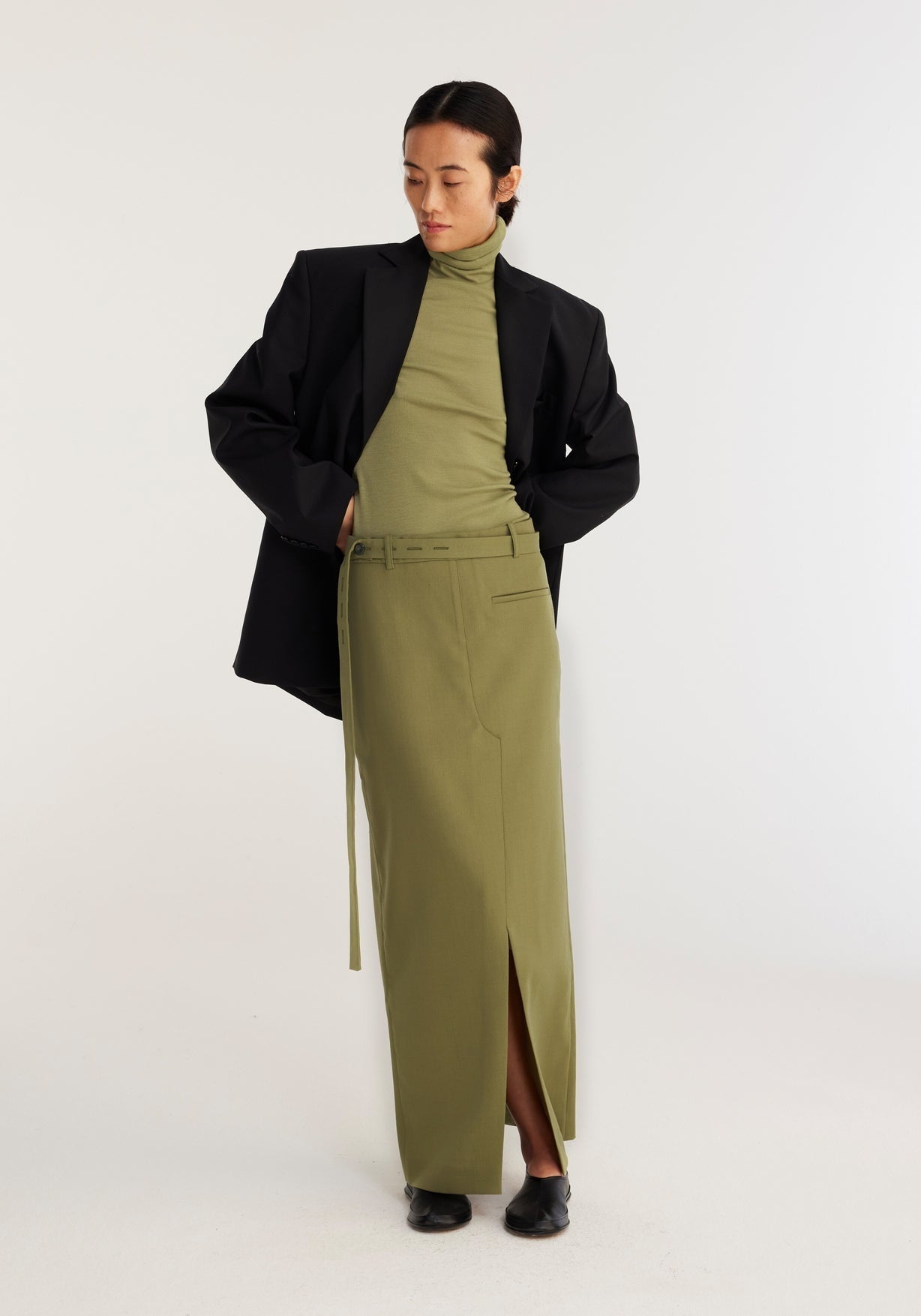RÓHE REIMAGINED TAILORED SKIRT - SAGE
