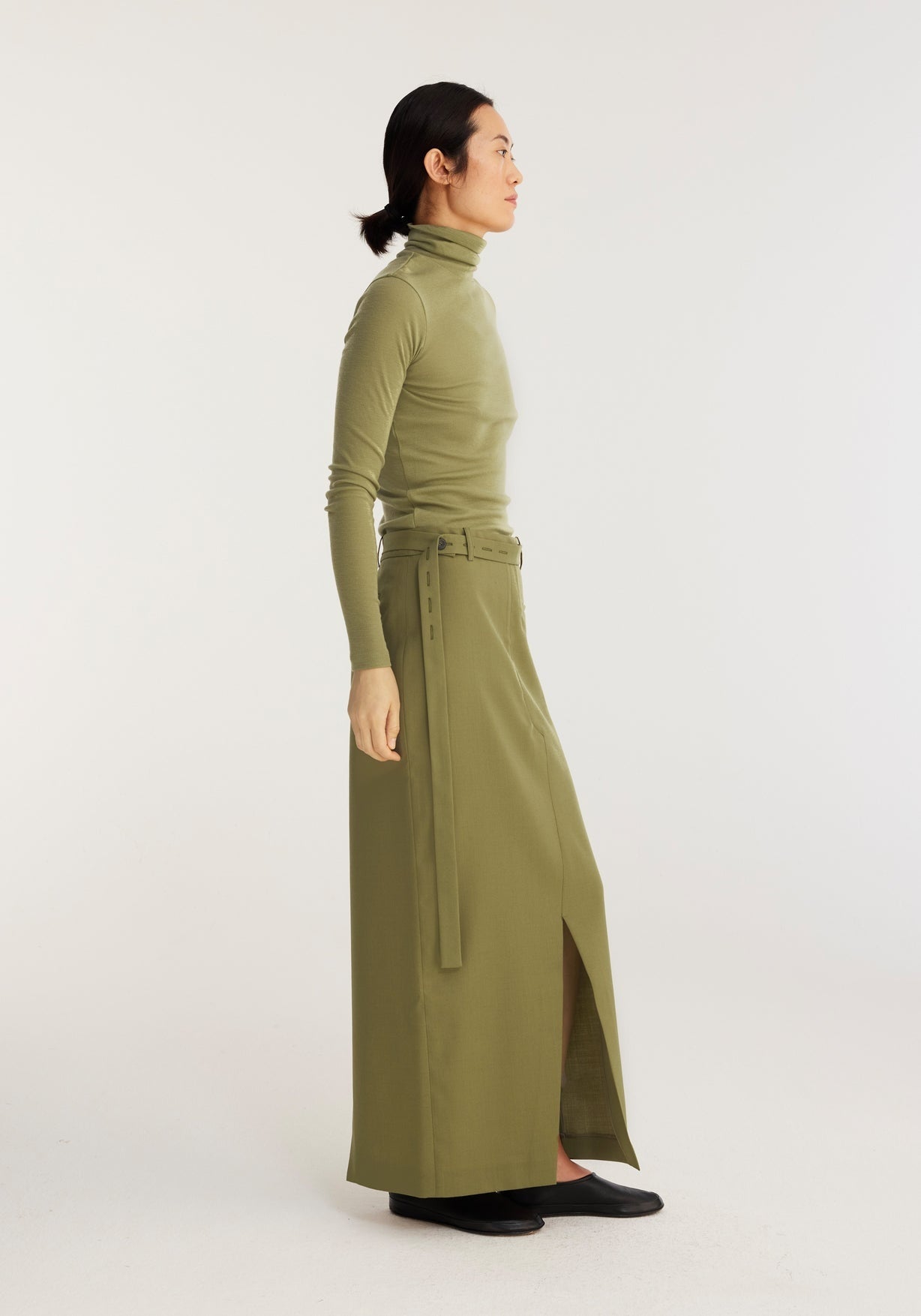 RÓHE REIMAGINED TAILORED SKIRT - SAGE
