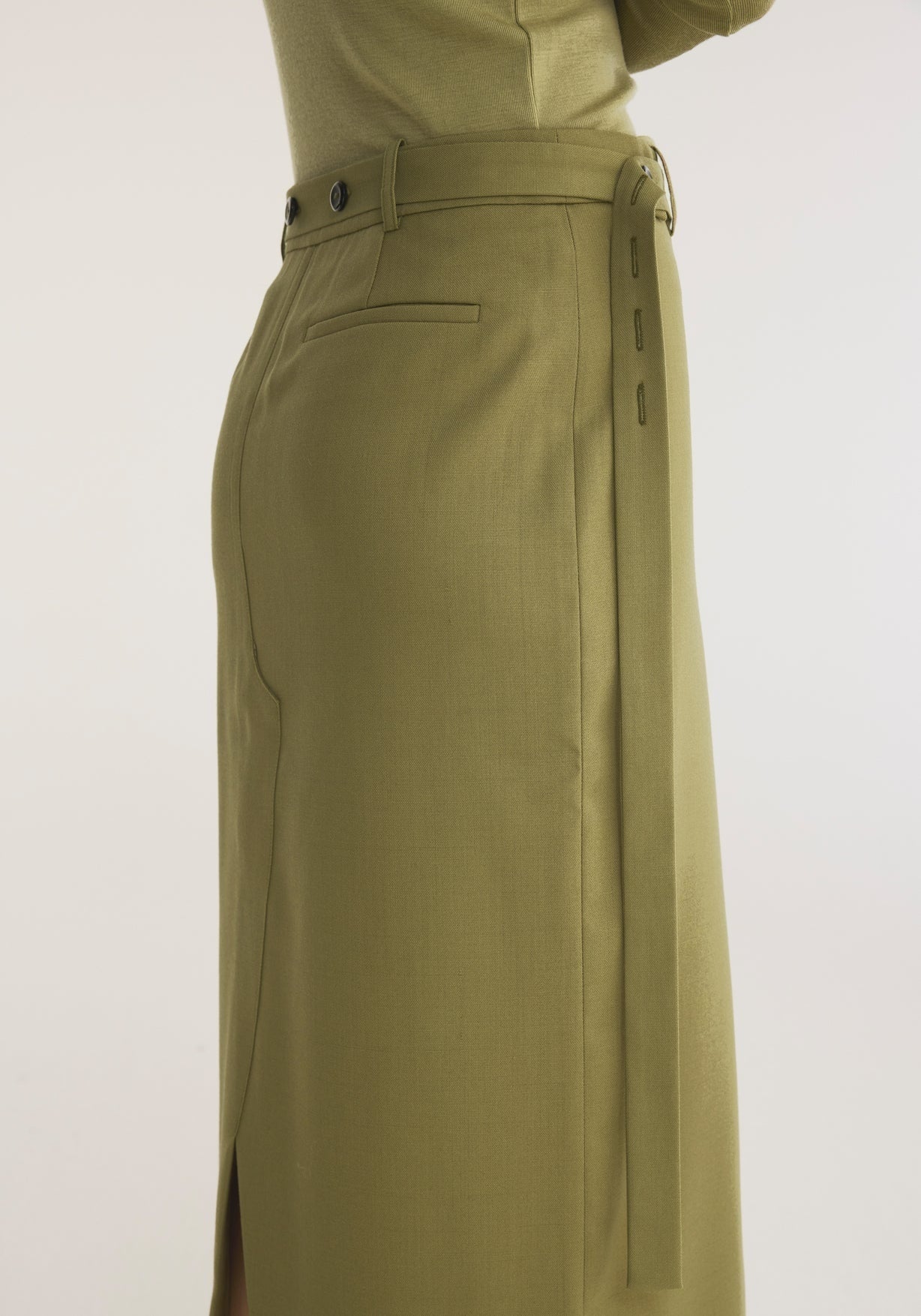RÓHE REIMAGINED TAILORED SKIRT - SAGE