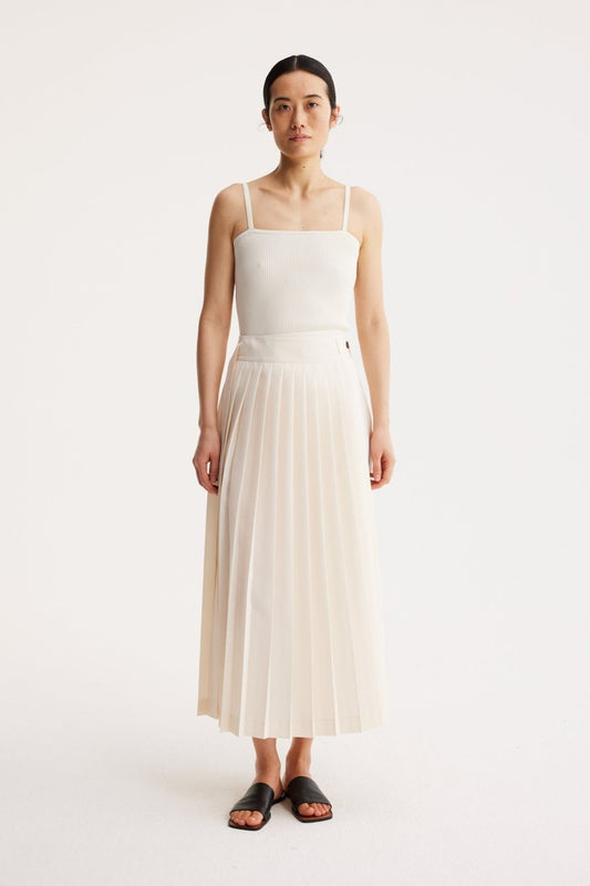 RÓHE SQUARE SHAPED KNITTED TANK TOP - OFF WHITE