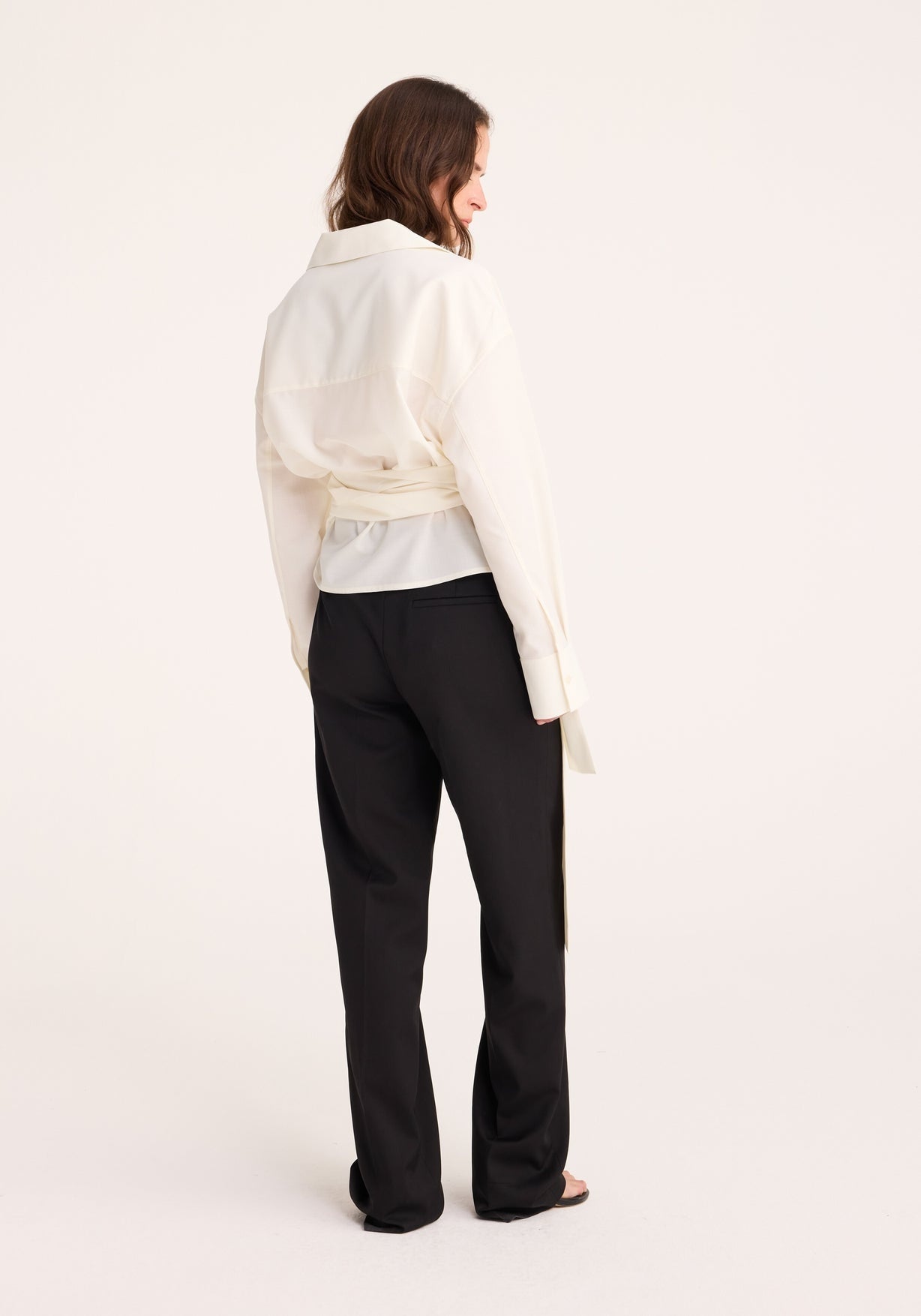 RÓHE WRAP SHIRT - OFF WHITE