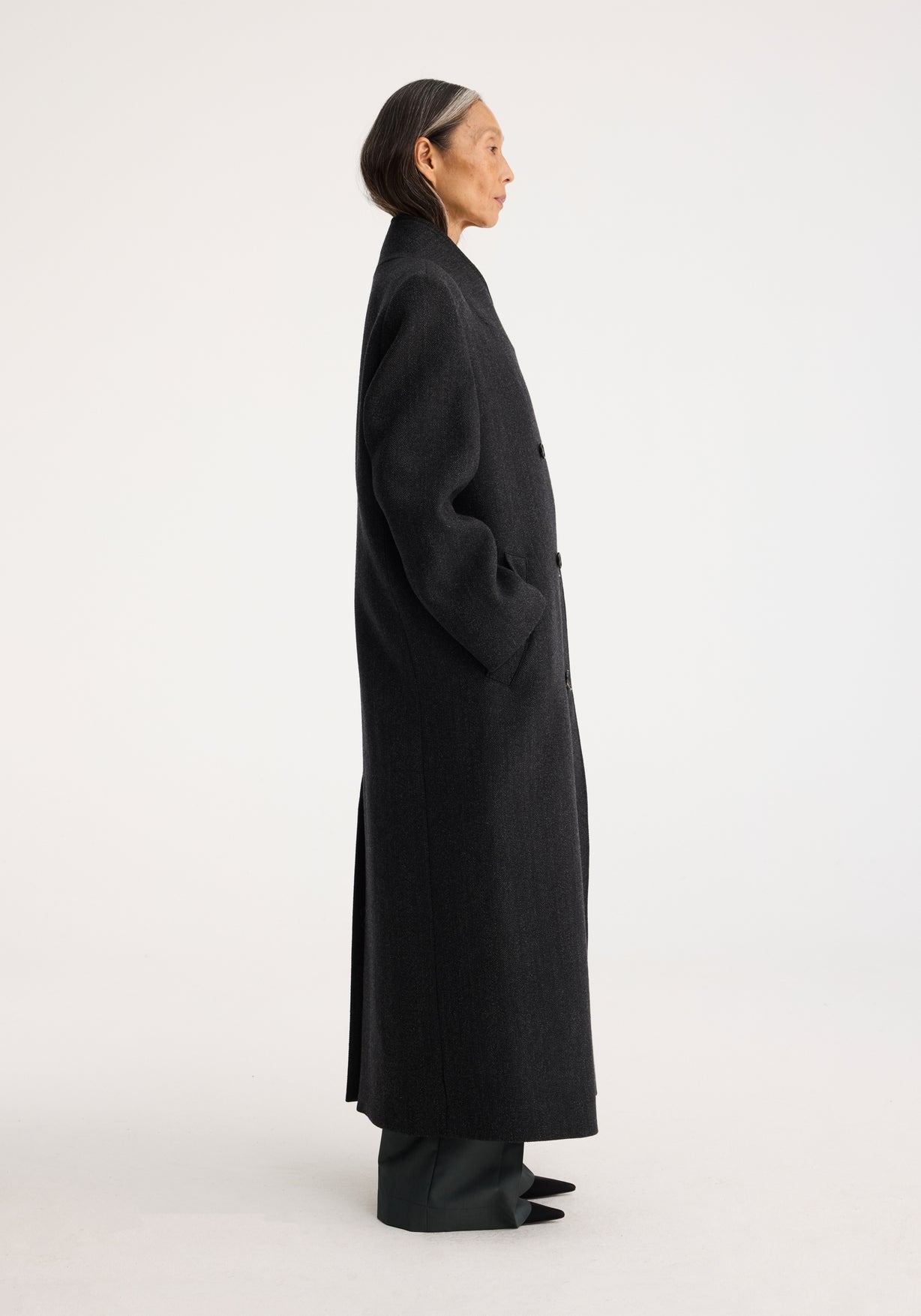 RÓHE FOLDED COLLAR DOUBLE BREASTED COAT - CHARCOAL HERRINGBONE