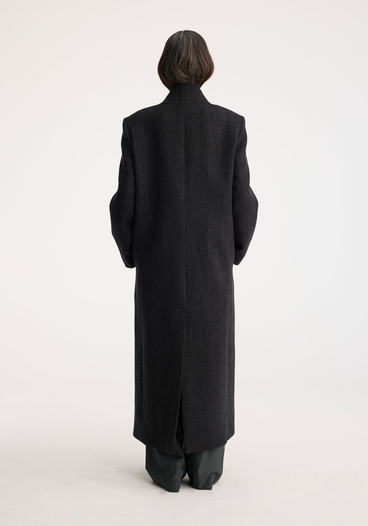 RÓHE FOLDED COLLAR DOUBLE BREASTED COAT - CHARCOAL HERRINGBONE